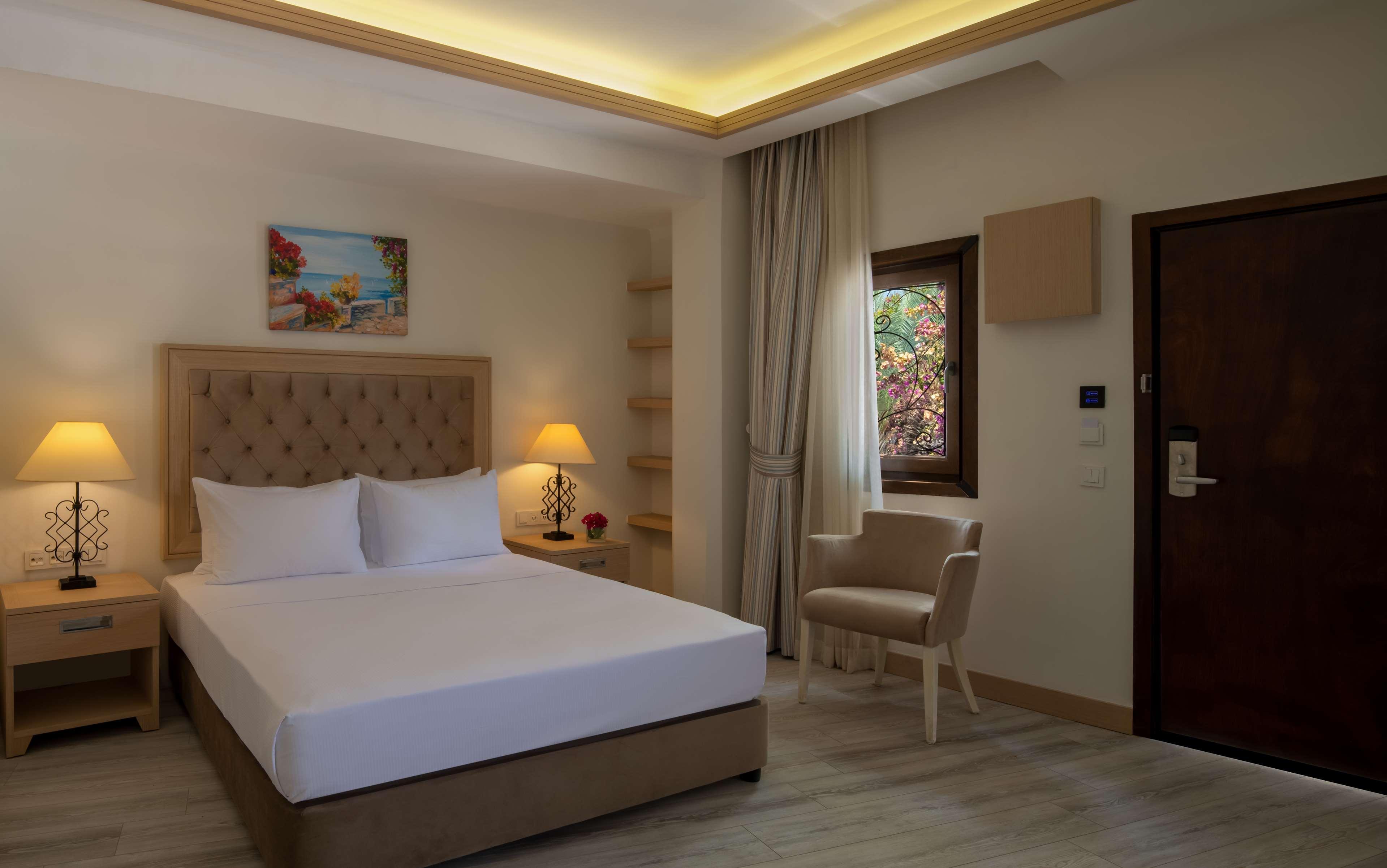 Doubletree By Hilton Bodrum Marina Vista Exterior foto